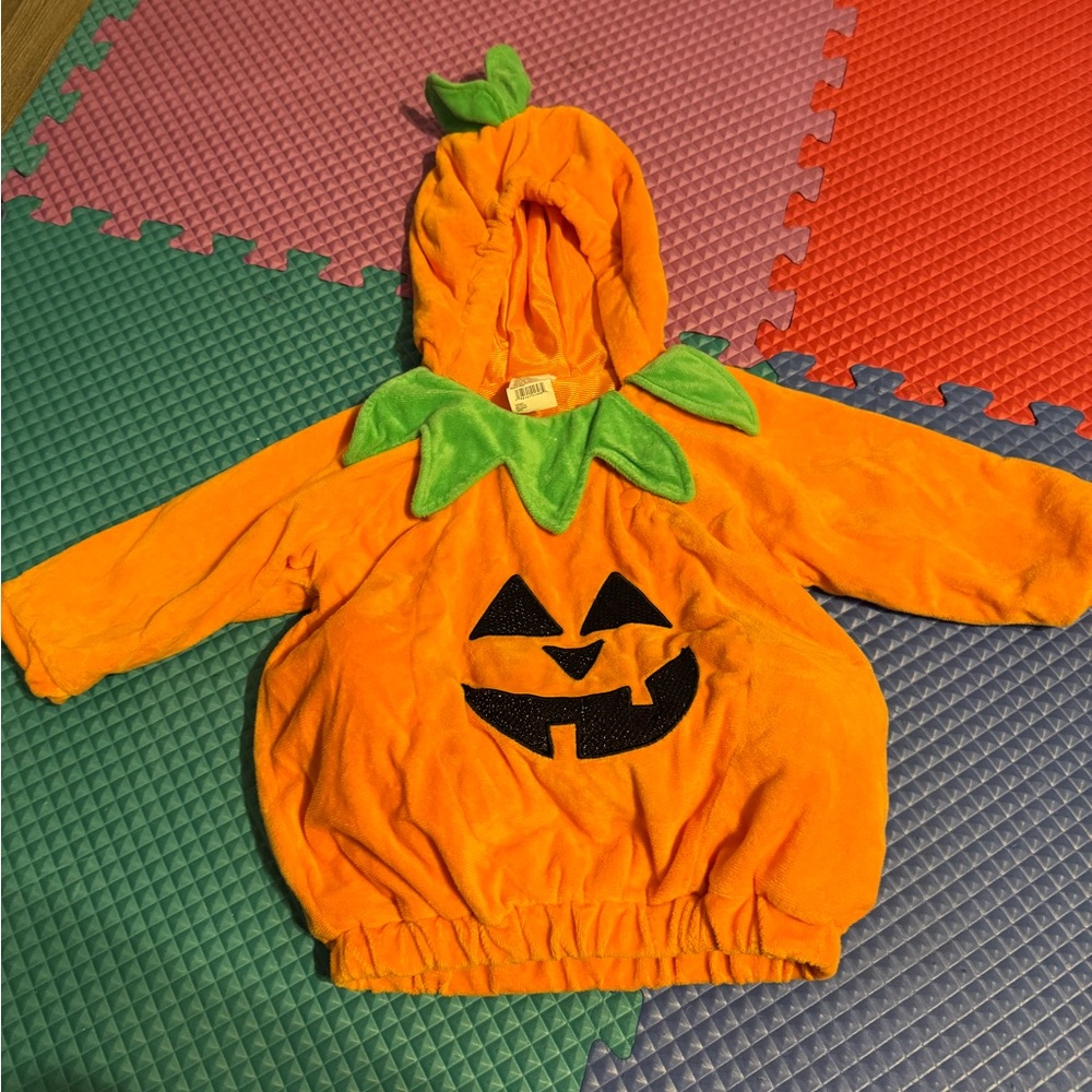 Target Pumpkin Costume for Kids - Bright Orange and Leafy Green 12-18m